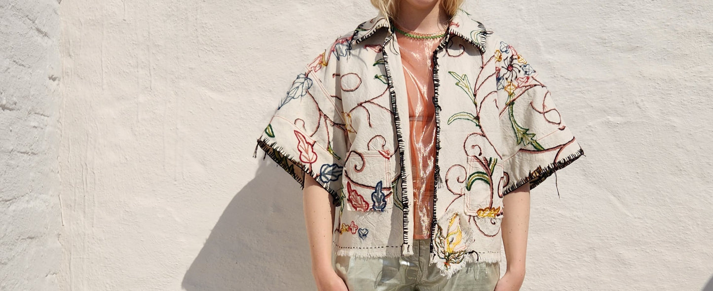 EMBROIDERED SHIRT