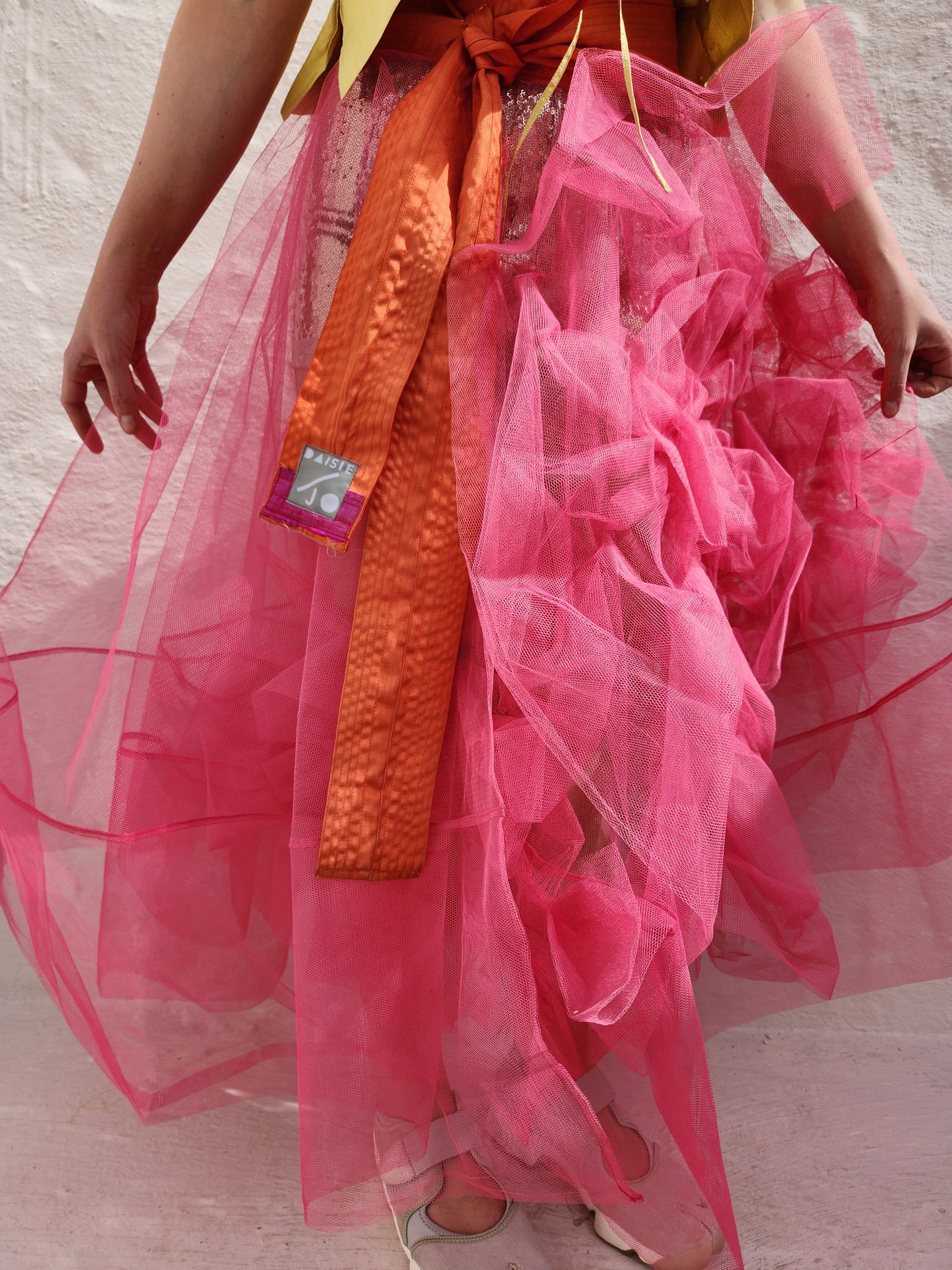 TULLE WRAP BLOM SKIRT