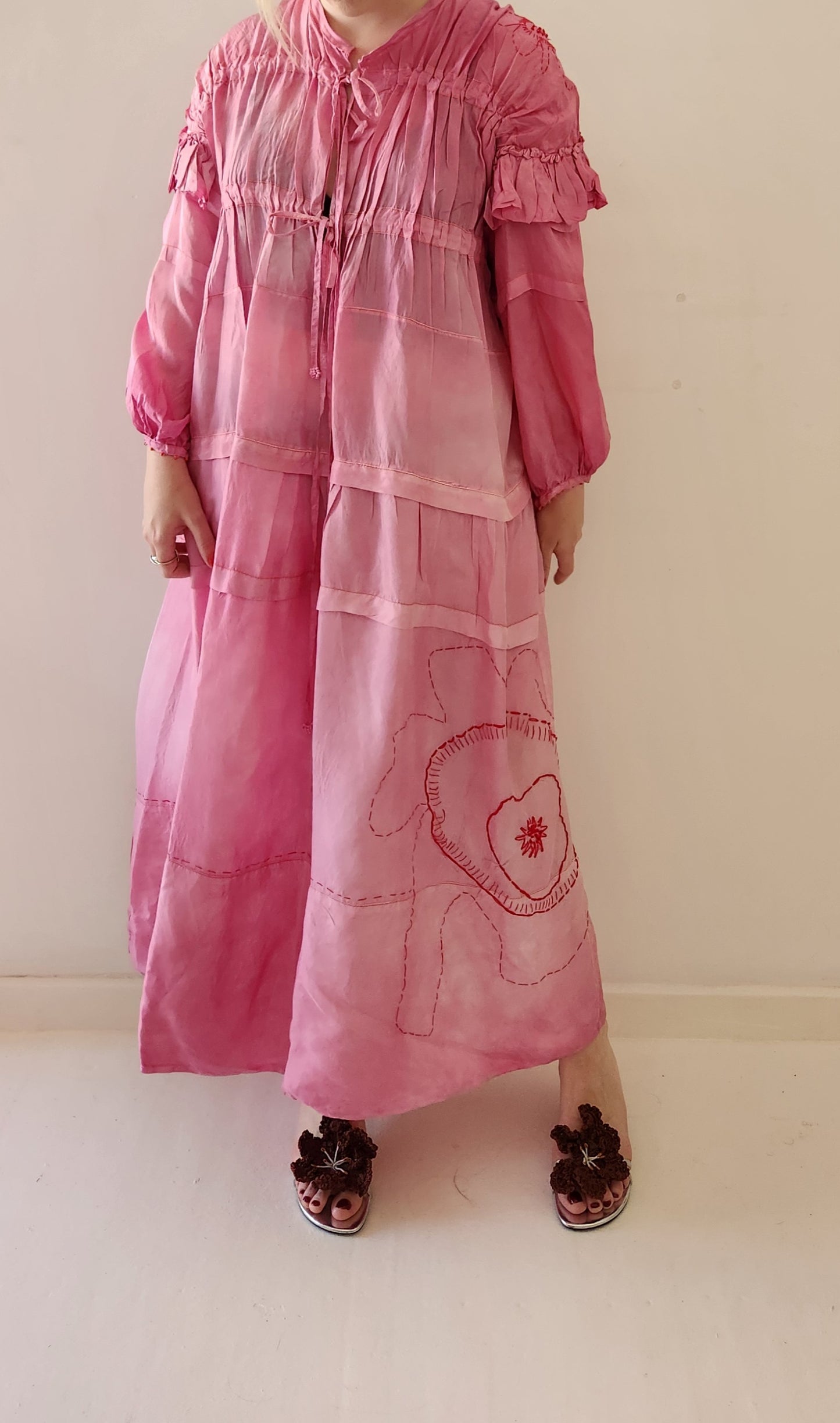 EMBROIDERED GATHER DRESS